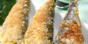 Sardinas fritas en adobo - Gefrituurde Sardines