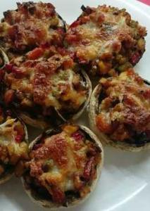 Champiñones rellenos - Champignons gevuld met gehakt