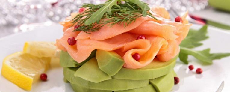 Aguacate con pescado ahumador - Avocado met gerookte vis