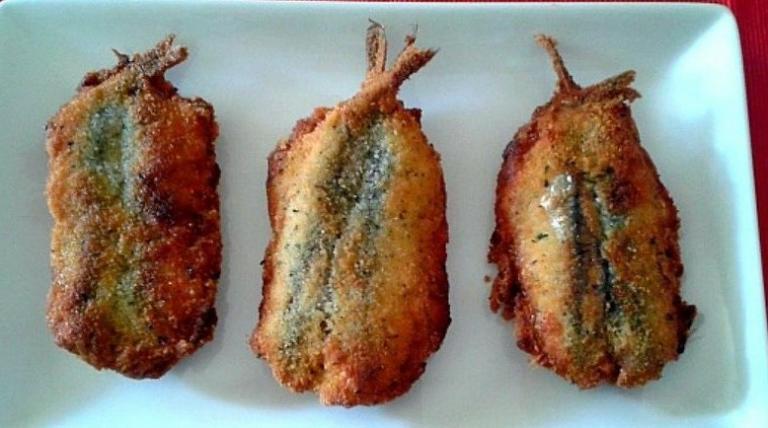 Boquerones rellenos de jamón y espinaca - Ansjovis gevuld met rauwe ham en spinazie