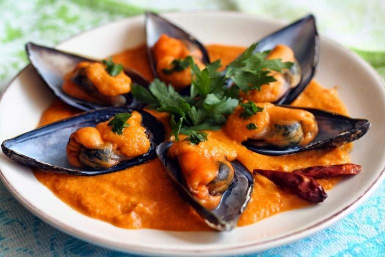 Mejillones en salsa picante - Mosselen in een pikante saus