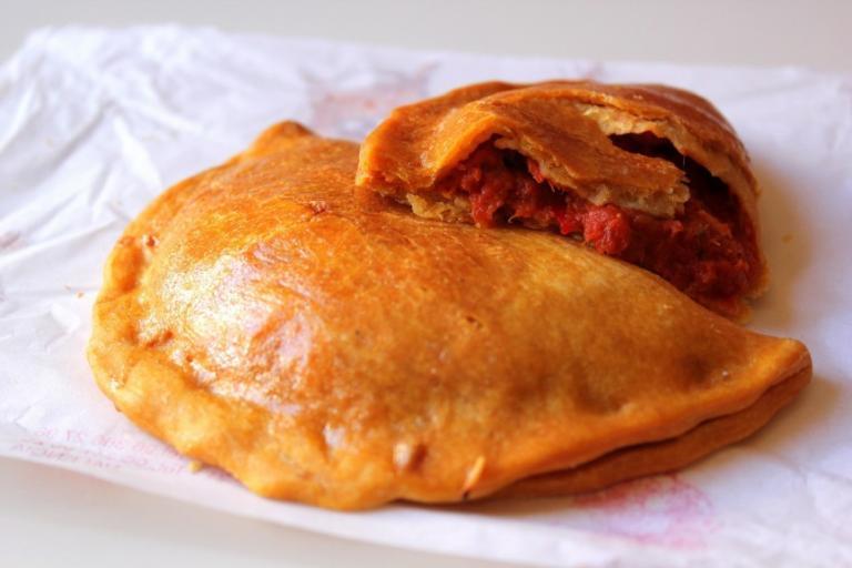 Empanadillas Valencianas - Pasteitjes met tonijn en tomaat
