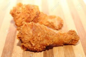 Piernas de pollo fritas - Gefrituurde kippenpootjes