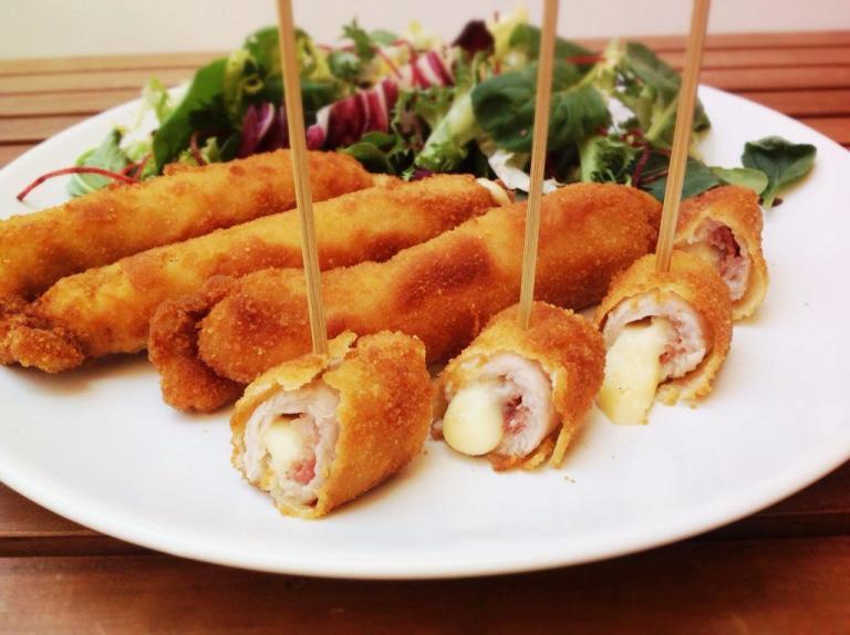 Flamenquines - Gefrituurde rolletjes van ham en kaas
