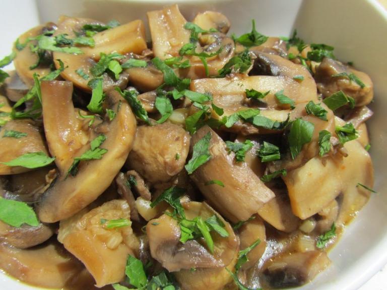 Champiñones al ajillo (4) - Champignons met knoflook