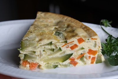 Flan de calabacín y pimentón - Omelet van courgette en paprika