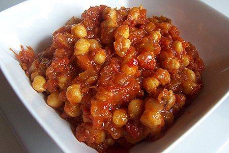 Garbanzos con cebolla - Kikkererwten in uiensaus