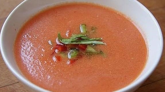 Salmorejo de tomate con almendras - Salmorejo met tomaten en amandelen