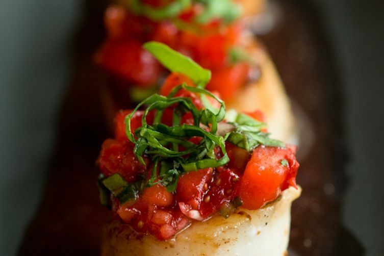 Vieiras caramelizadas con salsa de Fresa - Gekarameliseerde Sint-jakobsschelpen met Salsa van Aardbeien