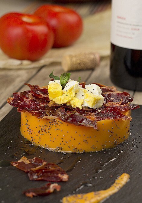 Timbal de Salmorejo con Jamón Ibérico - Timbal van Salmorejo met Iberische ham