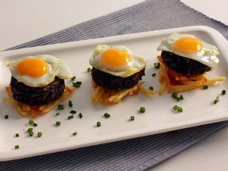 Morcilla con Huevos de Codorniz - Morcilla met gebakken Kwarteleitjes