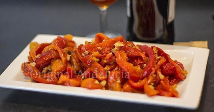 Ensalada de Pimientos con Miel y Almendras - Paprika salade met honing en amandelen