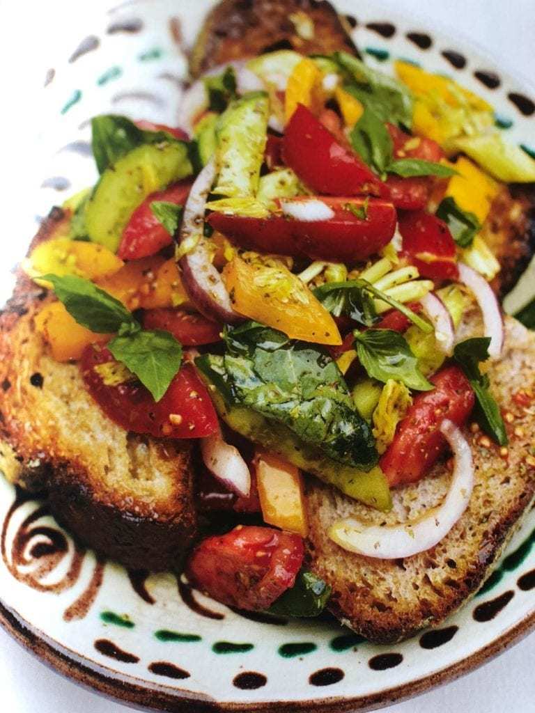 Ensalada de pan español