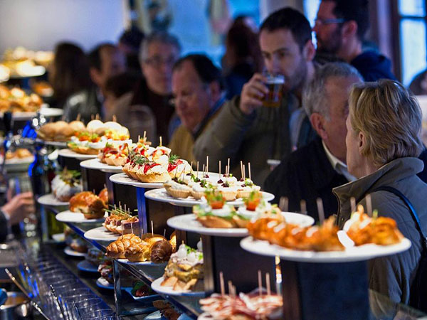 Tapas in een Spaanse tapasbar